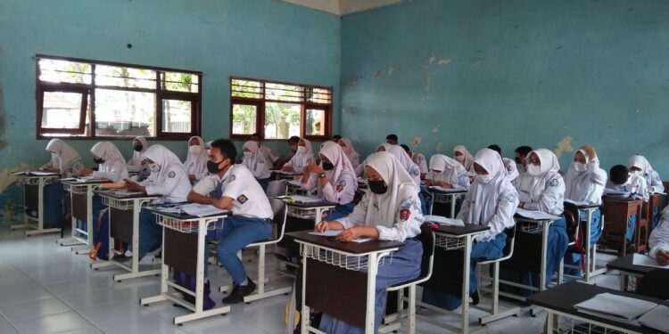 Jurusan IPA, IPS, dan Bahasa di SMA Bakal di Hapus Mulai Tahun Ajaran 2024/2025