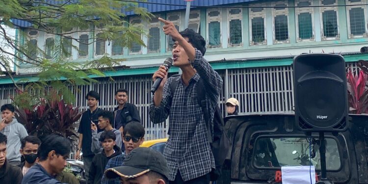 BEM FISIP UWGM Samarinda Kritik Komersialisasi Pendidikan di Kaltim